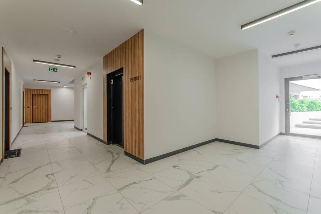 Luksusowa Oaza W Samym Centrum Wroclawia エクステリア 写真